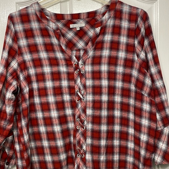 Skies are blue 1x women too. Burnt orange and navy plaid. Cotton - Picture 1 of 3